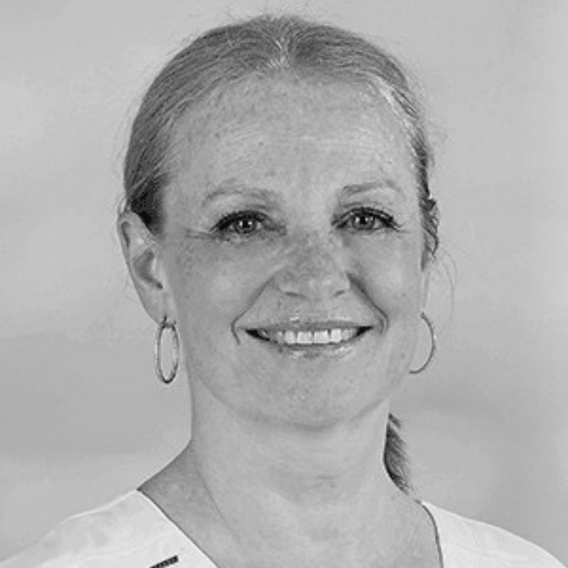 Eleonora Horavtz Dra. Eleonora Horvath